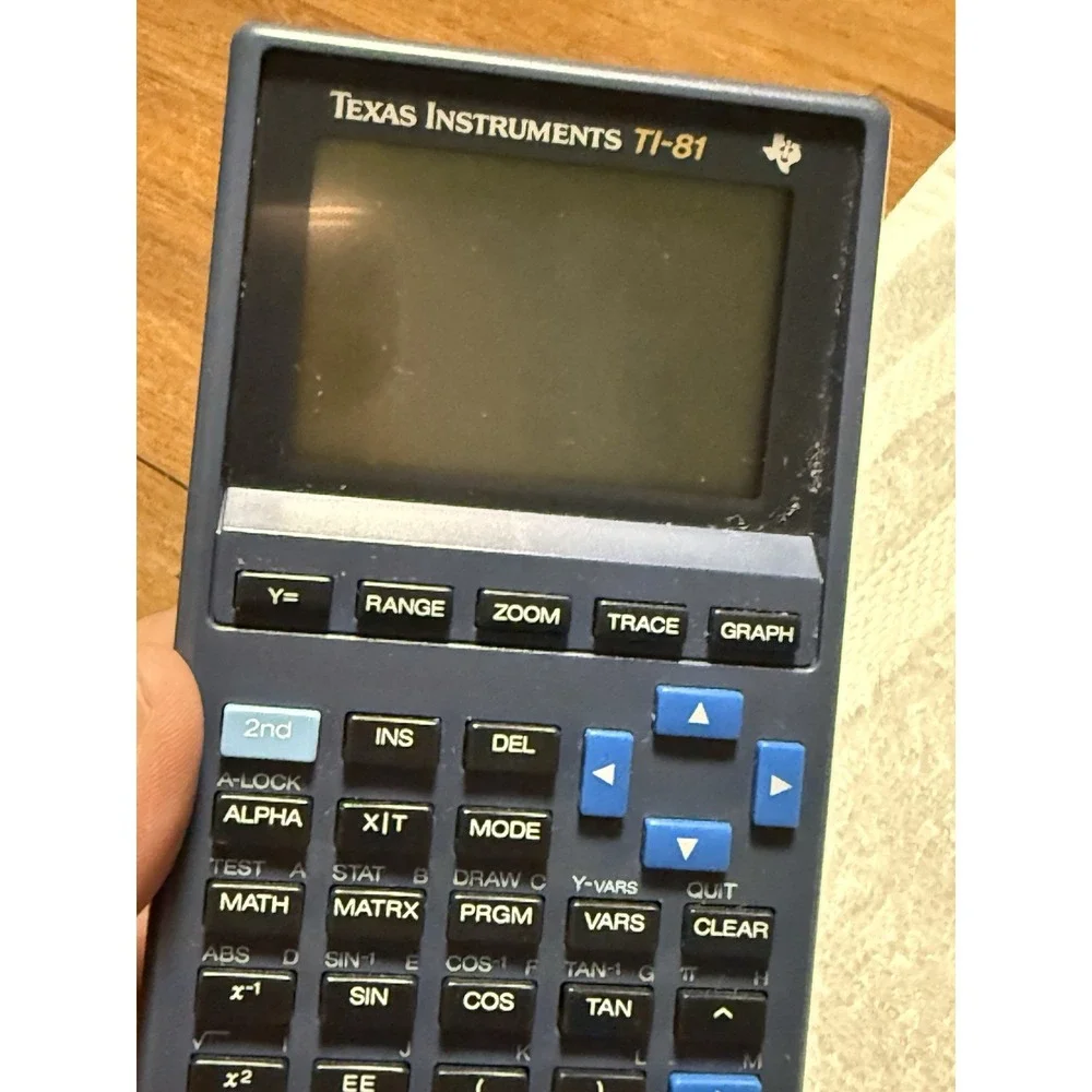 Texas Instruments TI-81‎ Graphing Calculator with Cover/Used